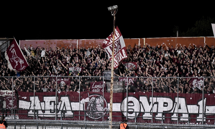 Πανσερραϊκός-ΑΕΛ Novibet 0-2: Άλωσαν τις Σέρρες και έσπασαν το ρόδι oι «βυσσινί»