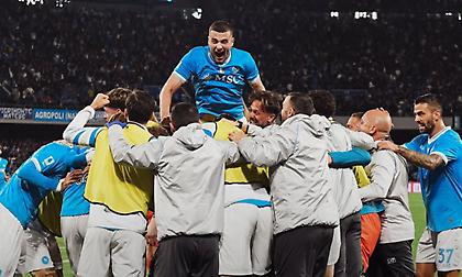 Η πρωταθλήτρια είναι εδώ: Πάτησε την Ίντερ στο «Μαραντόνα», ξετύλιξε το δώρο της Μίλαν και πάτησε κορυφή η Νάπολι!