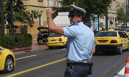 Κυκλοφοριακές ρυθμίσεις στην Αθήνα για την κηδεία του Διονύση Σαββόπουλου