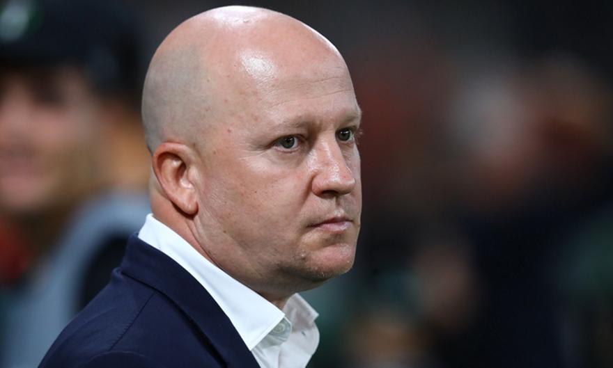 Με Γιόβιτς, Καλοσκάμη και Πενράις η ενδεκάδα της ΑΕΚ κόντρα στον Ολυμπιακό - Εκτός αποστολής ο Ελίασον