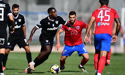 Ατσαλάκωτη στη Νέα Σμύρνη η Καλαμάτα, διατηρήθηκε στην κορυφή του Β' Ομίλου!