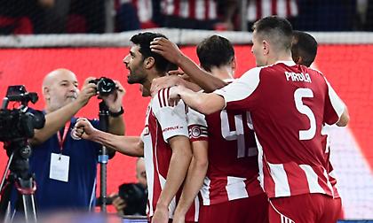 Η βαθμολογία της Stoiximan Super League: Άφησε πίσω του την ΑΕΚ ο Ολυμπιακός, παρέμεινε στην κορυφή ο ΠΑΟΚ