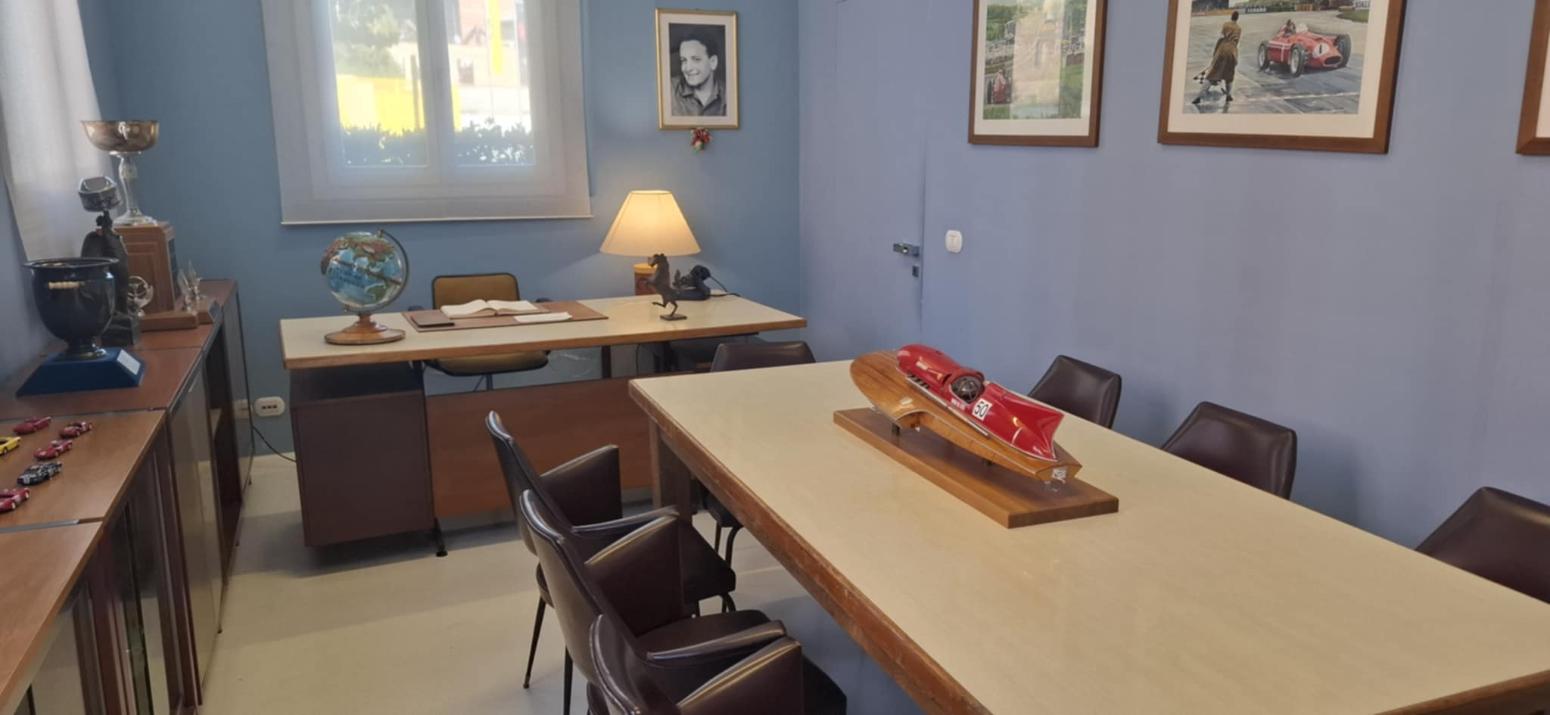 Ο bwinΣΠΟΡ FM στα μουσεία της Ferrari! (pics&vids)