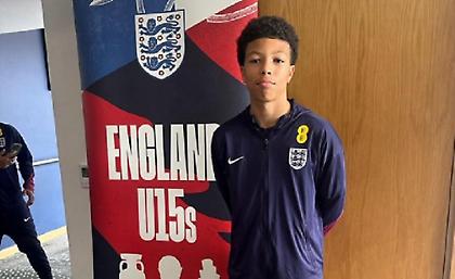 Ο γιος του Τιάγκο Σίλβα κλήθηκε στην U15 της Αγγλίας!