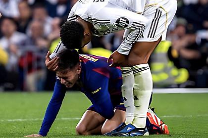 Μπέλιγχαμ σε Πέδρι: «Κόκκινη; Ούτε με… Νεγκρέιρα»