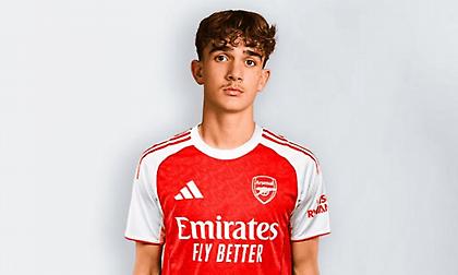 Το παιδί-θαύμα της Hale End: Ο Μαξ Ντάουμαν γράφει ιστορία με την Άρσεναλ στα 15 του