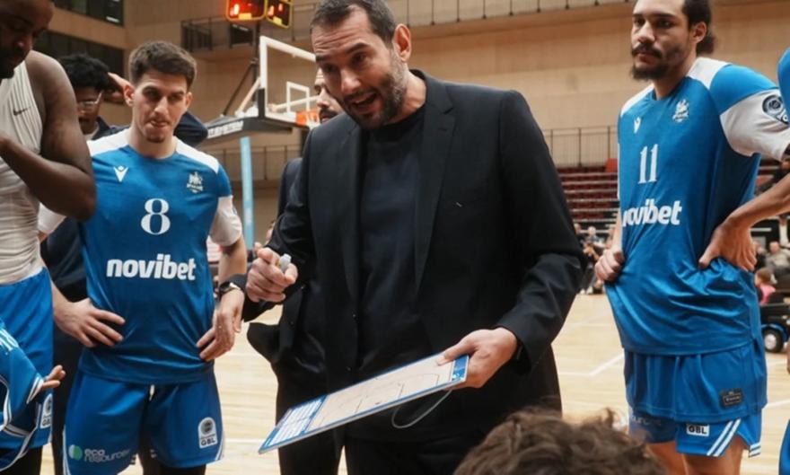 Καραποστόλου: «Χάσαμε το μυαλό μας στη δεύτερη περίοδο, αλλά ήμασταν ψύχραιμοι στα κρίσιμα σημεία»