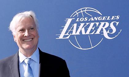 Επίσημη η πώληση των Λέικερς