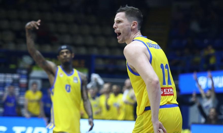 Πέταξε ψηλά το Περιστέρι με τρομερό Τάι Νίκολς και ανάγκασε την ΑΕΚ στην πρώτη ήττα της σεζόν!