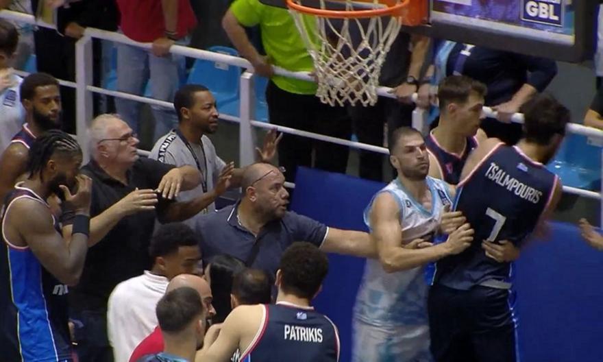 ΚΑΕ Πανιώνιος: «Καταγγέλλουμε τους τραμπουκισμούς που έγιναν σε βάρος των αθλητών μας»