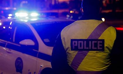 Νεκρή από χτυπήματα με μπουκάλι η 75χρονη στη Σαλαμίνα – Κάμερες κατέγραψαν δύο υπόπτους να εισβάλλουν σπίτι της