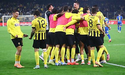 Κετσετζόγλου: «Μεγάλη η νίκη όπως ήρθε, η ΑΕΚ έδειξε χαρακτήρα-Ο Παναιτωλικός έπαιξε μόνο άμυνα» - Τι είπε για διαιτησία