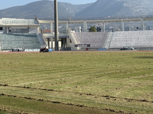 Βόλος: Άρχισαν οι εργασίες για την επισπορά του χλοοτάπητα του Πανθεσσαλικού