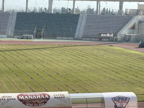 Βόλος: Άρχισαν οι εργασίες για την επισπορά του χλοοτάπητα του Πανθεσσαλικού