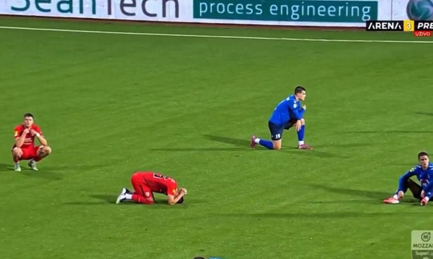 Βίντεο: Οι παίκτες της Ραντνίτσκι 1923 μαθαίνουν για τον θάνατο του προπονητή τους