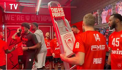 Η παρακάμερα του Ολυμπιακός-Ηρακλής: Η... σκάλα του Βεζένκοφ και η παιδική χαρά στο ΣΕΦ