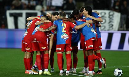 Απάντησαν στον Σούντγκρεν οι παίκτες του Βόλου: «Οι δηλώσεις του πλήττουν την τιμή και την υπόληψή μας»