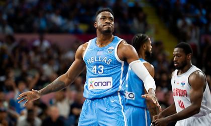 Έπος: Ο «elevator» Θανάσης Αντετοκούνμπο συμμετείχε σε καμπάνια του Υπουργείου Ανάπτυξης για την ασφάλεια των ασανσέρ!