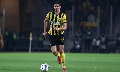 Ρέλβας: «Πρέπει να βελτιωθούμε στις κλειστές  άμυνες»