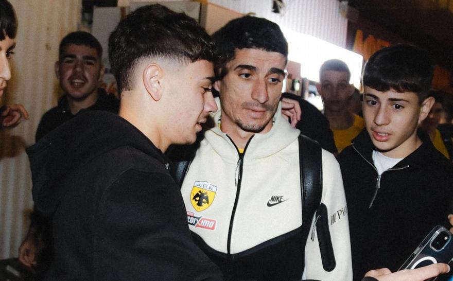 Χαμός στο Ηράκλειο για την ΑΕΚ!