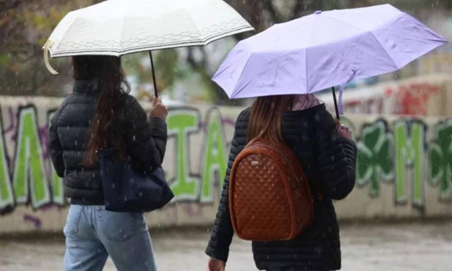 Επικαιροποίηση του έκτακτου δελτίου της ΕΜΥ: Τριήμερο με βροχές και καταιγίδες - Πού θα εκδηλωθούν φαινόμενα