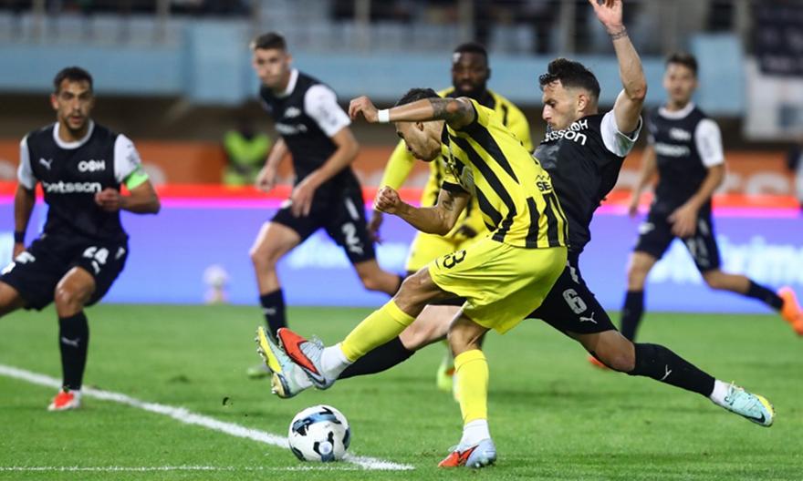 Η μάχη στο Παγκρήτιο ανάμεσα σε Κρητικούς και «κίτρινους»: ΟΦΗ-ΑΕΚ 0-1 (ΤΕΛΙΚΟ)