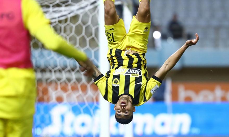 Ο Πινέδα κουβάλα στις πλάτες του την ΑΕΚ, διπλό ηρεμίας στην Κρήτη!