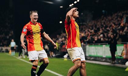 Τρομερή Γκόου Αχέντ Ιγκλς, έριξε τη Φέγενορντ από την κορυφή