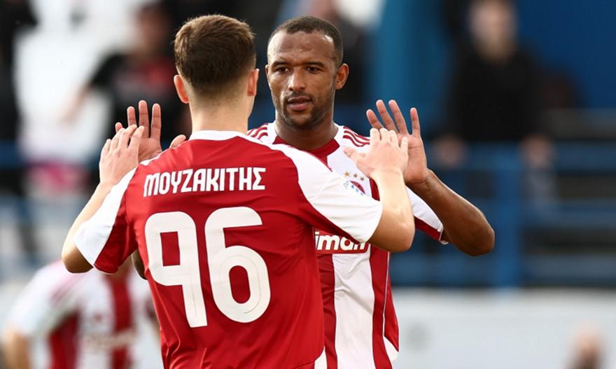 Ξεπέρασε Μποτίνο, «απειλεί» Μασούρα ο Ελ Κααμπί