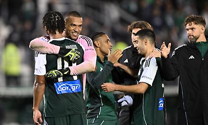 Οι τρελοί πανηγυρισμοί όλων στα γκολ του Παναθηναϊκού - Η παρακάμερα του ντέρμπι με τον ΠΑΟΚ