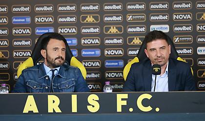 Σαββόπουλος: «Το καλοκαίρι ήρθαν 18 παίκτες και τώρα ο Άρης θέλει να κάνει άλλες… 4-5 μεταγραφές»