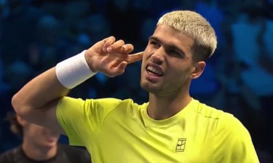 Σούπερ ανατροπή για το 2/2 στα ATP Finals ο Αλκαράθ!