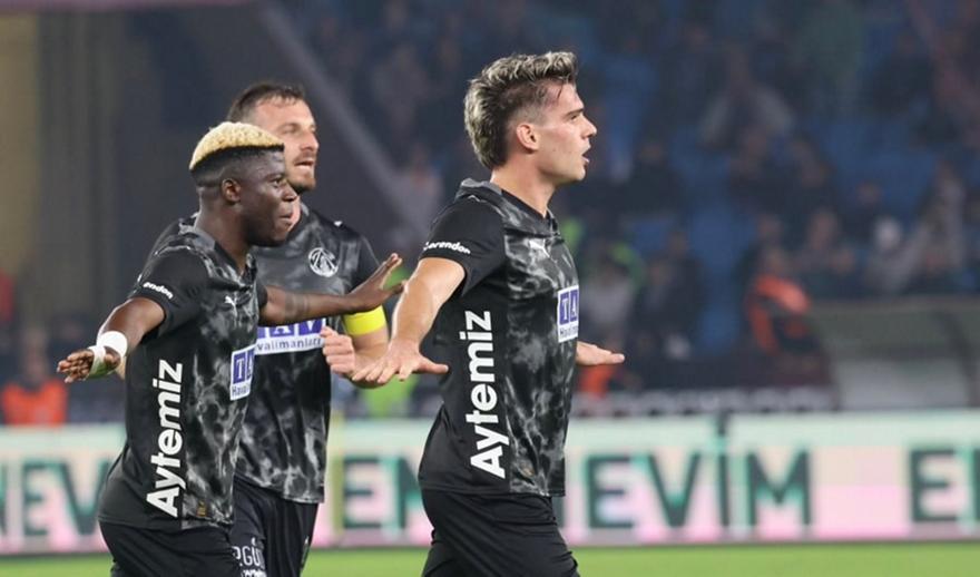 Ο γιος του Χάτζι πέτυχε το γκολ της αγωνιστικής στην Τουρκία με απίθανη σουτάρα!