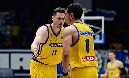 Live Streaming: Κουτάισι-Περιστέρι