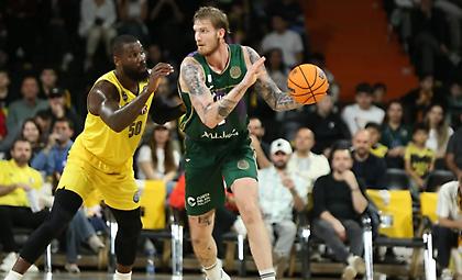 BCL:	Σαρωτική η Μάλαγα, νίκες για Σαλόν και Άλμπα