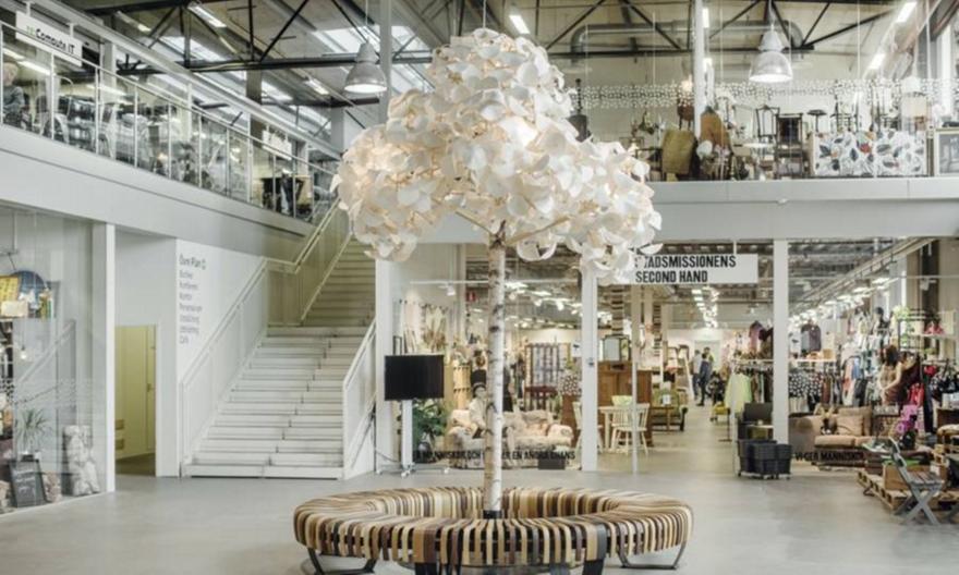 Το πρώτο εμπορικό κέντρο αποκλειστικά με μεταχειρισμένα είδη αλλάζει το εμπόριο