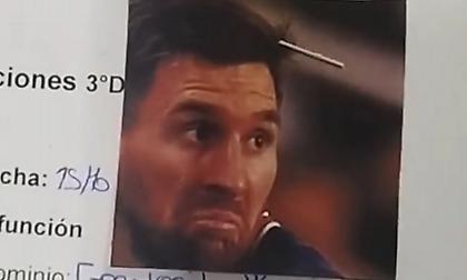 Φέρτε το και στην Ελλάδα: Ποδοσφαιρόφιλη καθηγήτρια βαθμολογεί γραπτά με φωτογραφίες του Μέσι!