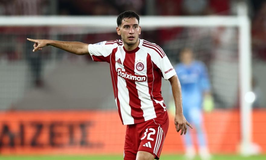 Τσανάκας: «Καλύπτει το χαμένο έδαφος ο Έσε, δεν έχει κάτι σοβαρό ο Καλογερόπουλος»