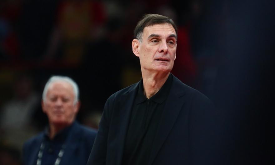 Έτοιμος για ιστορικό επίτευγμα ο Μπαρτζώκας: Γίνεται 2ος σε αγώνες πρωταθλήματος στην ιστορία του Ολυμπιακού