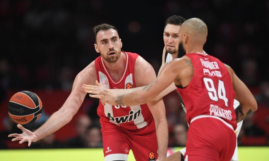 Αποθέωσε τον Μιλουτίνοφ ο Μπλόσομγκεϊμ: «Αξίζει κάθε ευρώ που υπέγραψε»