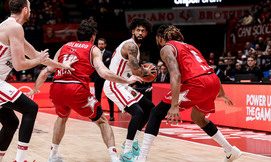 Αρμάνι Μιλάνο-Ολυμπιακός 88-87: Άργησε να εμφανιστεί στο Μιλάνο και πληγώθηκε