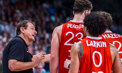 Αποθέωσε τον Αταμάν ο Σενγκούν: «Με βοήθησε να χτίσω αυτοπεποίθηση στο σουτ»