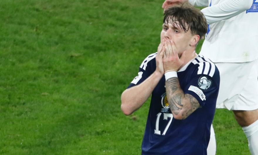 Απείλησε την Ελλάδα με ΜακΤόμινεϊ, Άνταμς και Ντόουκ η Σκωτία