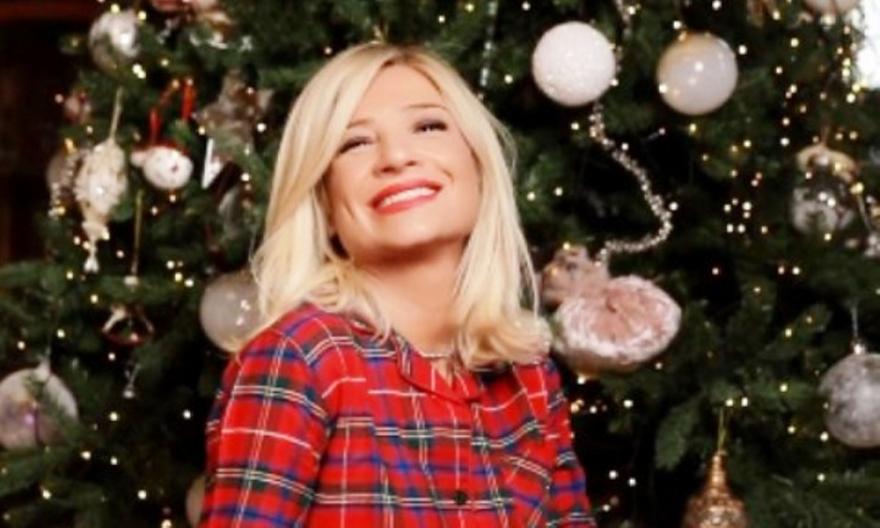 Φαίη Σκορδά: Το πιο πολύτιμο στολίδι στο δέντρο της μπαίνει από μόνο του κάθε χρόνο και την τρελαίνει