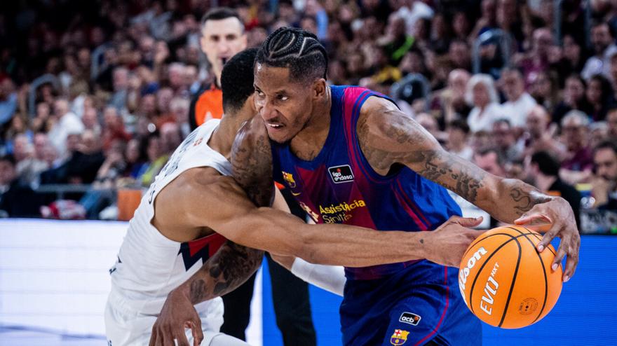 Νίκησε την Μπασκόνια με σούπερ Κλάιμπερν και περιμένει Πασκουάλ η Μπαρτσελόνα