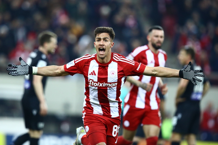 Κωστούλας: Ένα 12μηνο βγαλμένο από παραμύθι