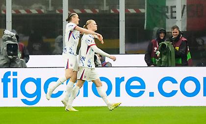 Ο Χάαλαντ φρόντισε να μην εκτεθεί από τον Εσπόσιτο που του... συστήθηκε και από κοντά