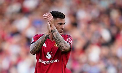 Μάντσεστερ Γιουνάιτεντ: Έναν μήνα εκτός ο Σέσκο