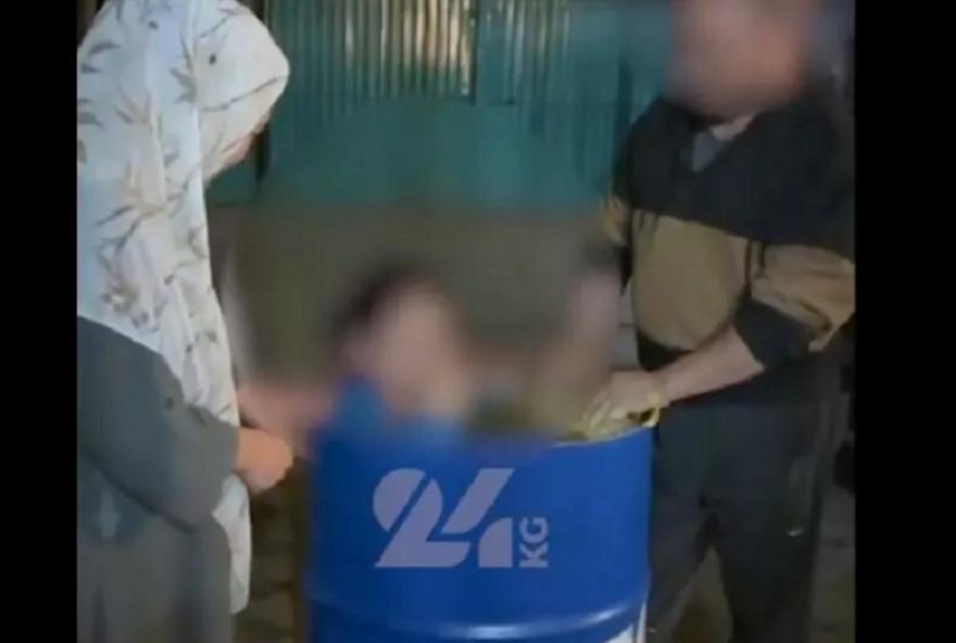 Φανατικοί μουσουλμάνοι βασάνιζαν την κόρη τους επειδή αρνούνταν να φορέσει χιτζάμπ