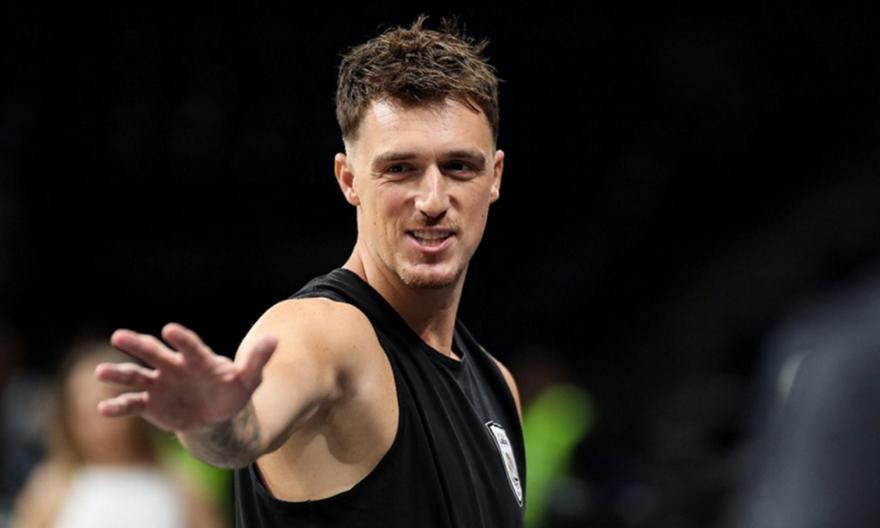 Άρης Betsson: Τελειώνει του Άντζουσιτς, πιθανώς αύριο στη Θεσσαλονίκη